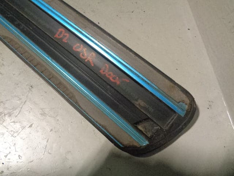 Discovery 2 Door Trim Rubbing Strip Off Side Rear Land Rover 1998 to 2004