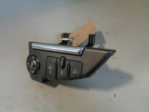 Discovery 4 Cruise Controls Steering Wheel AH22-13D767-BC Land Rover K02103