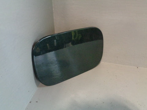 Discovery 4 Fuel Flap Galway Green 821 Land Rover 2009 to 2014