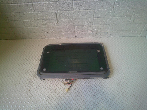 Discovery 2 Sunroof for Front or Rear EED101471 Electric Motor Land Rover R08113