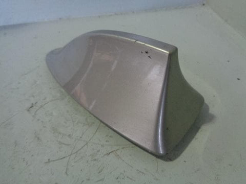 BMW 730d Roof Aerial Shark Fin Cover in Cashmere Silver F01