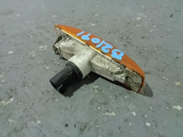 Range Rover Sport Wing Repeater Indicator Lamp L320 2005