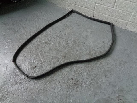 Discovery 2 Door Rubber Seal Near Side Rear Land Rover 1998