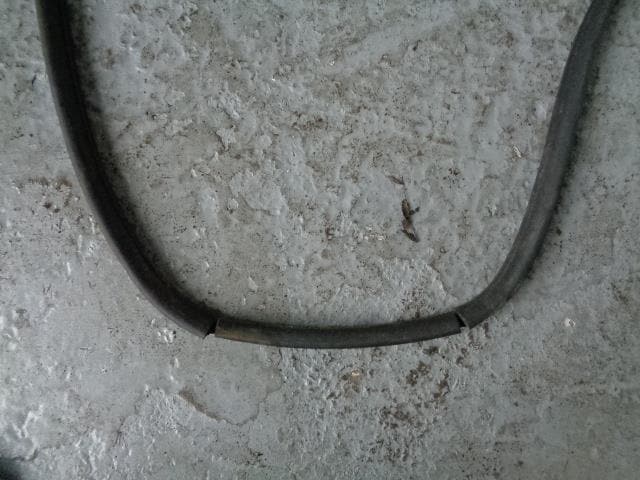Discovery 2 Door Rubber Seal Near Side Rear Land Rover 1998