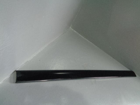 Discovery 3 Rear Window Trim Under Roof Rail Upper Near Side