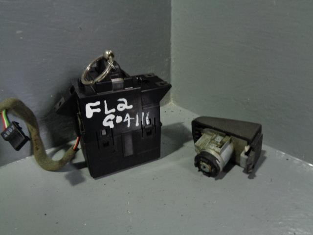 Freelander 2 Ignition Barrel with Key Door Lock Land Rover