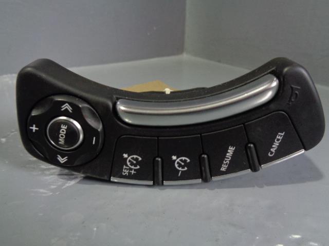 Range Rover L322 Steering Wheel Switch Pack Cruise Control
