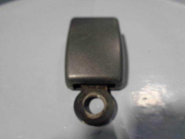 Discovery 2 Seat Belt Clasp Off Side Rear 6 and 7 Dickie