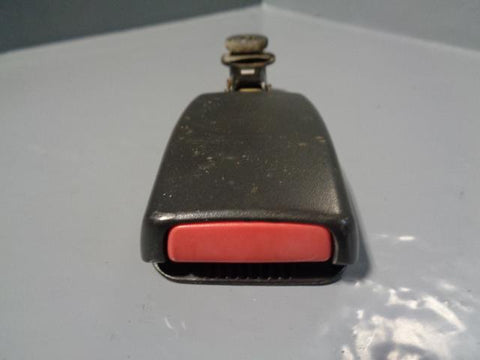 Discovery 2 Seat Belt Buckle Clasp Near Side Rear Land Rover