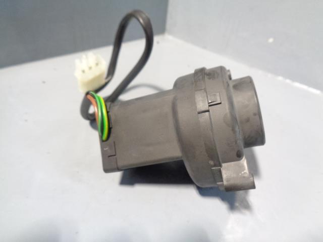Freelander 1 ECU Cooling Fan 130 002 831 Land Rover 2001