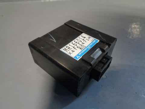 Mitsubishi L200 Diff Lock Control Unit MR166014 K74 2001